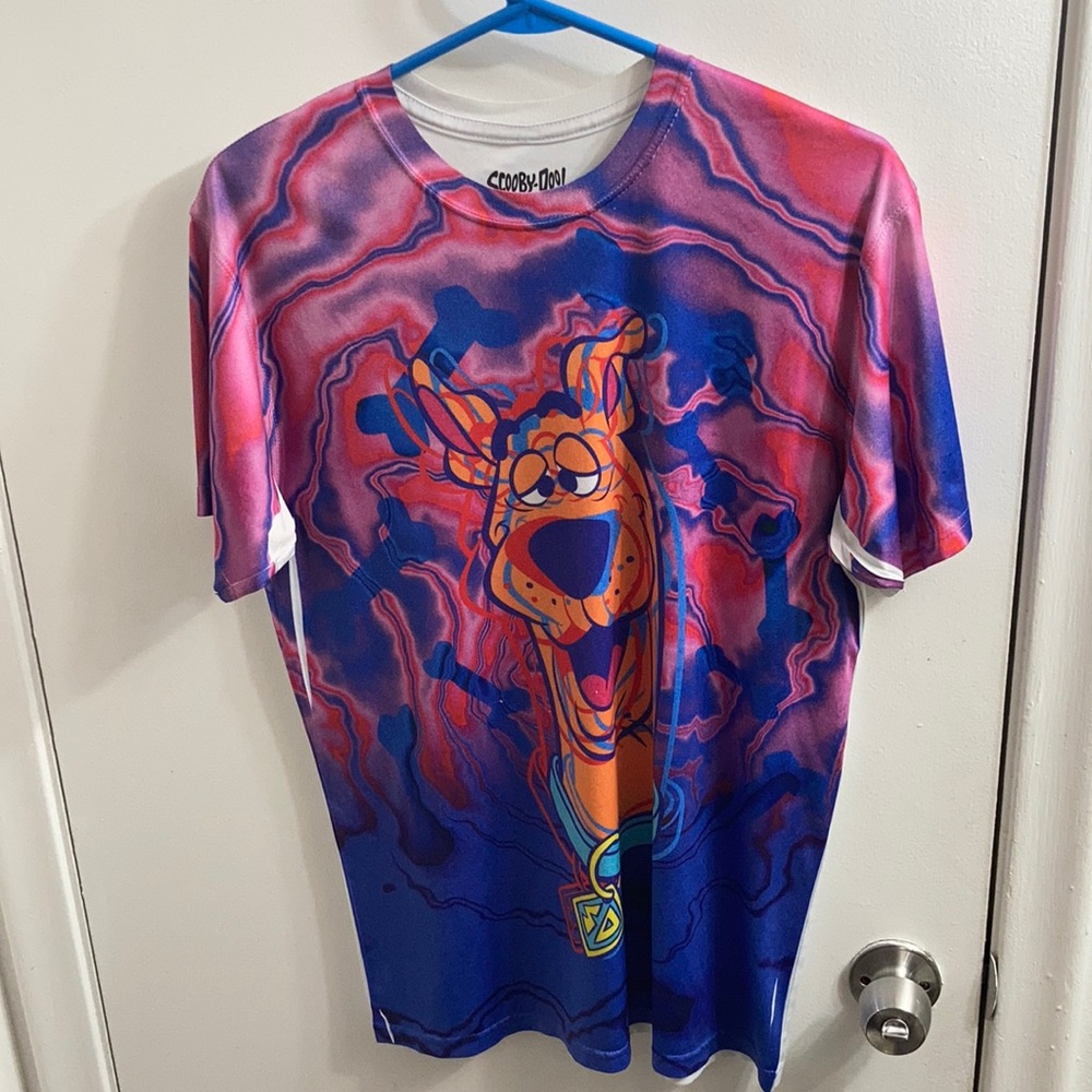SPENCERS woozy scooby doo shirt